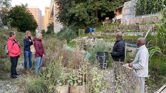 besucher-im-garten-kopie.jpg