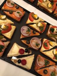 canapes.jpg