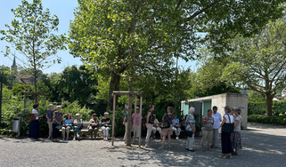 theatervorplatz.jpg
