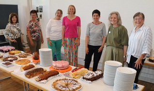 helferinnen-buffet.jpg